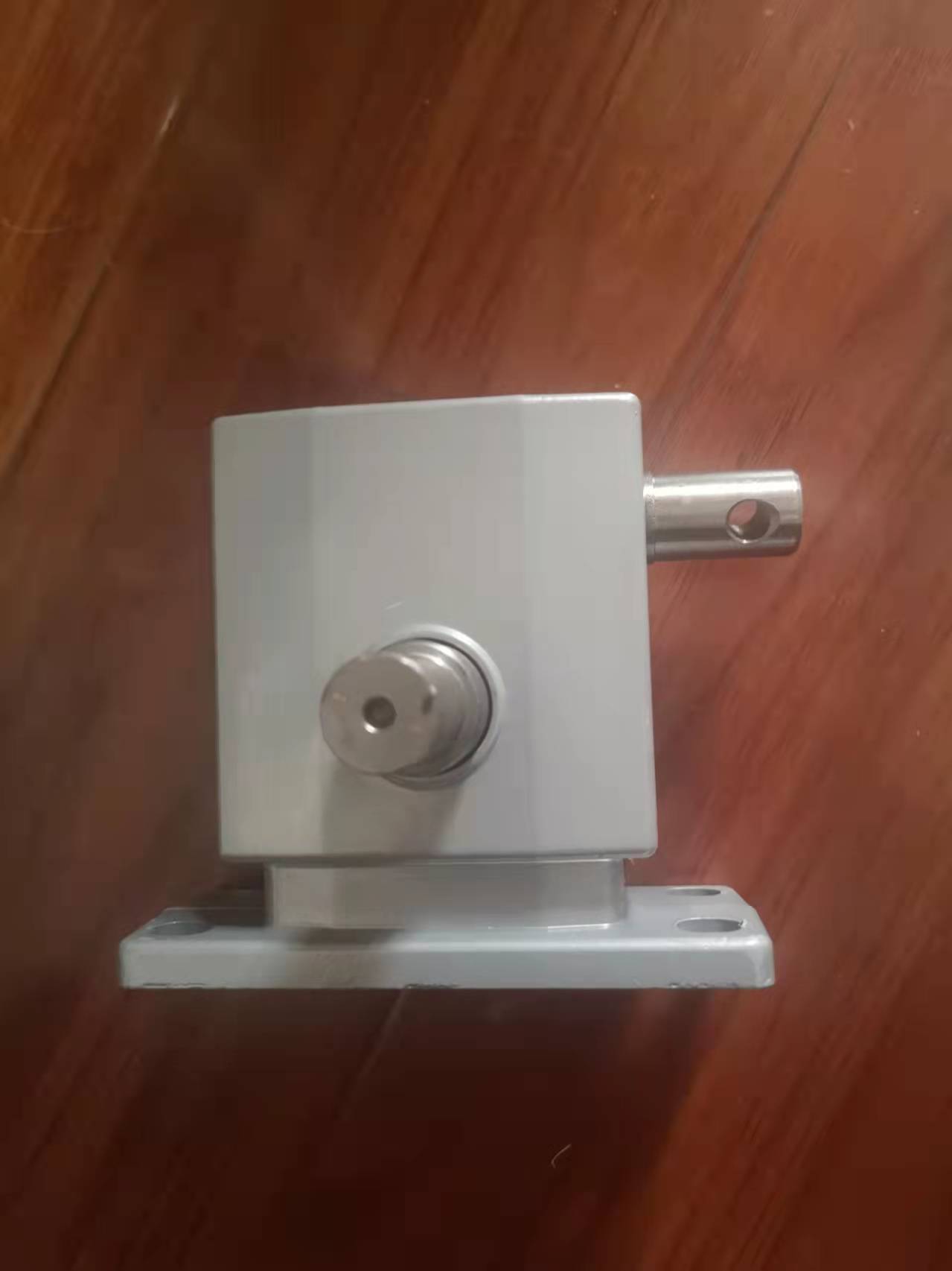 智能电动推杆式开窗器 ， 电动螺杆式开窗器