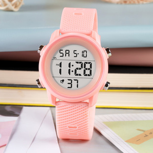 �������ֈA�P��Ů������ֱ�W���������[�RӋ�r��ҹ����ӱ����l