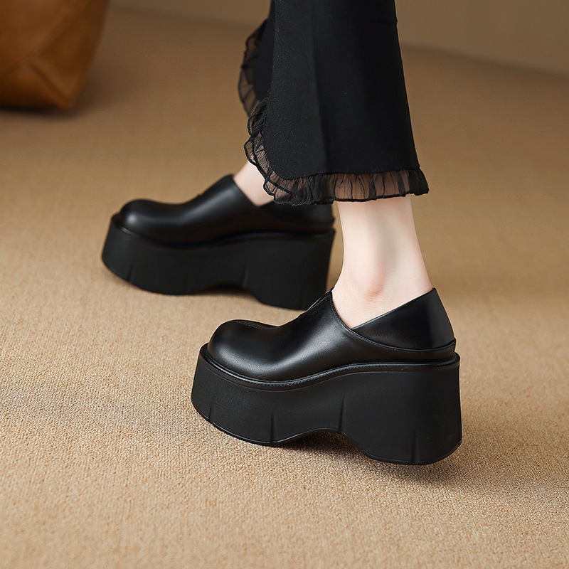 Giày loafer nữ đế xuồng platform da bò cao cấp gót 9 cm — màu đen, màu trắng ngà