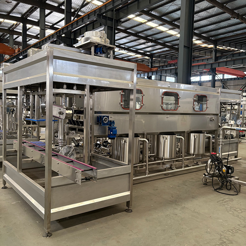 QGF - 300 línea de producción de llenado de barril de agua máquina de llenado automática de fábrica de equipos de llenado de agua pura