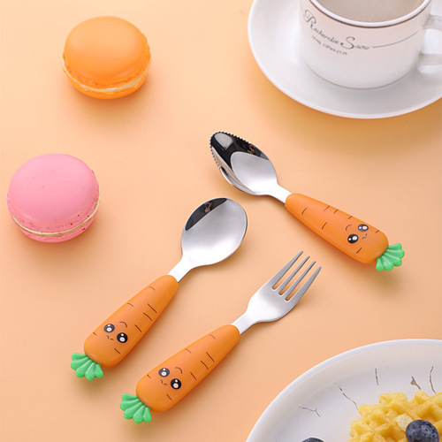 304 stainless steel children's tableware set, creative cartoon radish-shaped spoon, fork, and mud scraper, baby eating spoon and fork