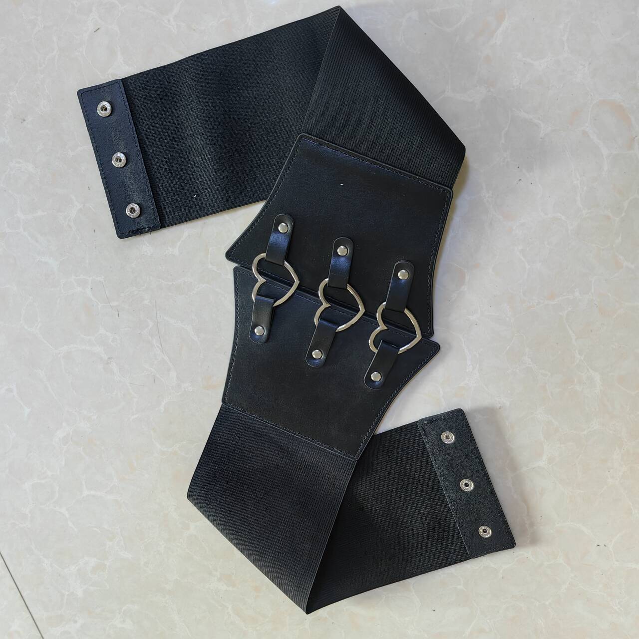 블랙 하트 모델 88CM17.5CM