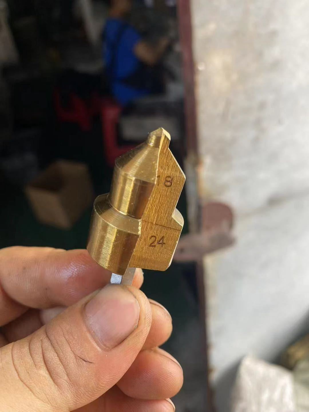 Two-edged straight groove 18-24 [six points] with positioning 70g