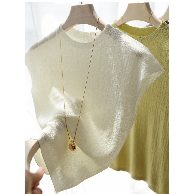 There's a Surprise on the Back! Shell Button Decoration, Silk and Wool Texture, Slimming Effect, Small Flutter Sleeves, Knitted Top for Women, Summer