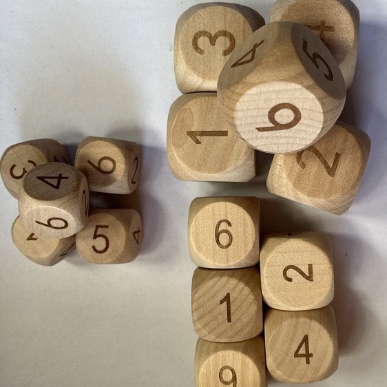 Factory direct in stock 16mm-30mm carved digital dice rounded color game entertainment teaching aids wooden dice