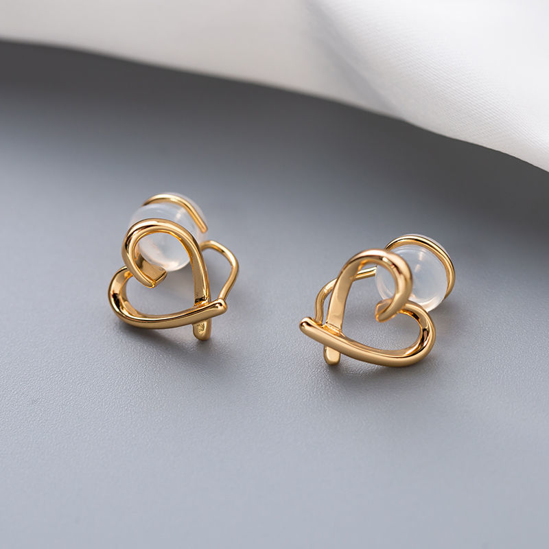 Daily, Date Occasion 1 Pair Simple Style Heart Shape Plating Alloy Ear Studs