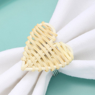 New creative rattan love napkin ring modern minimalist Valentine's Day restaurant hotel table napkin decoration wholesale