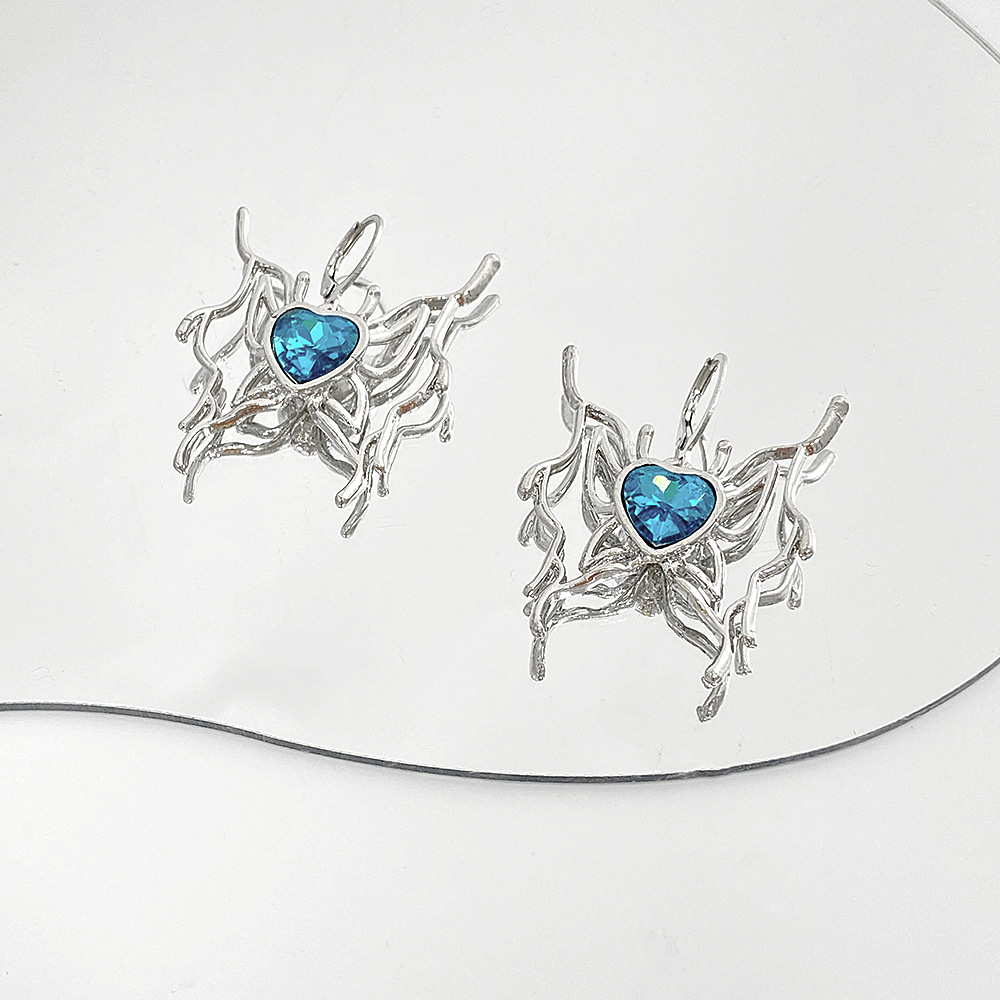 Juego de collar y pendientes mariposa con cristal corazón azul_voghion.com
