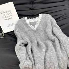 韩系灰色蕾丝拼接V领针织衫毛衣女秋冬高级感时尚百搭宽松上衣潮