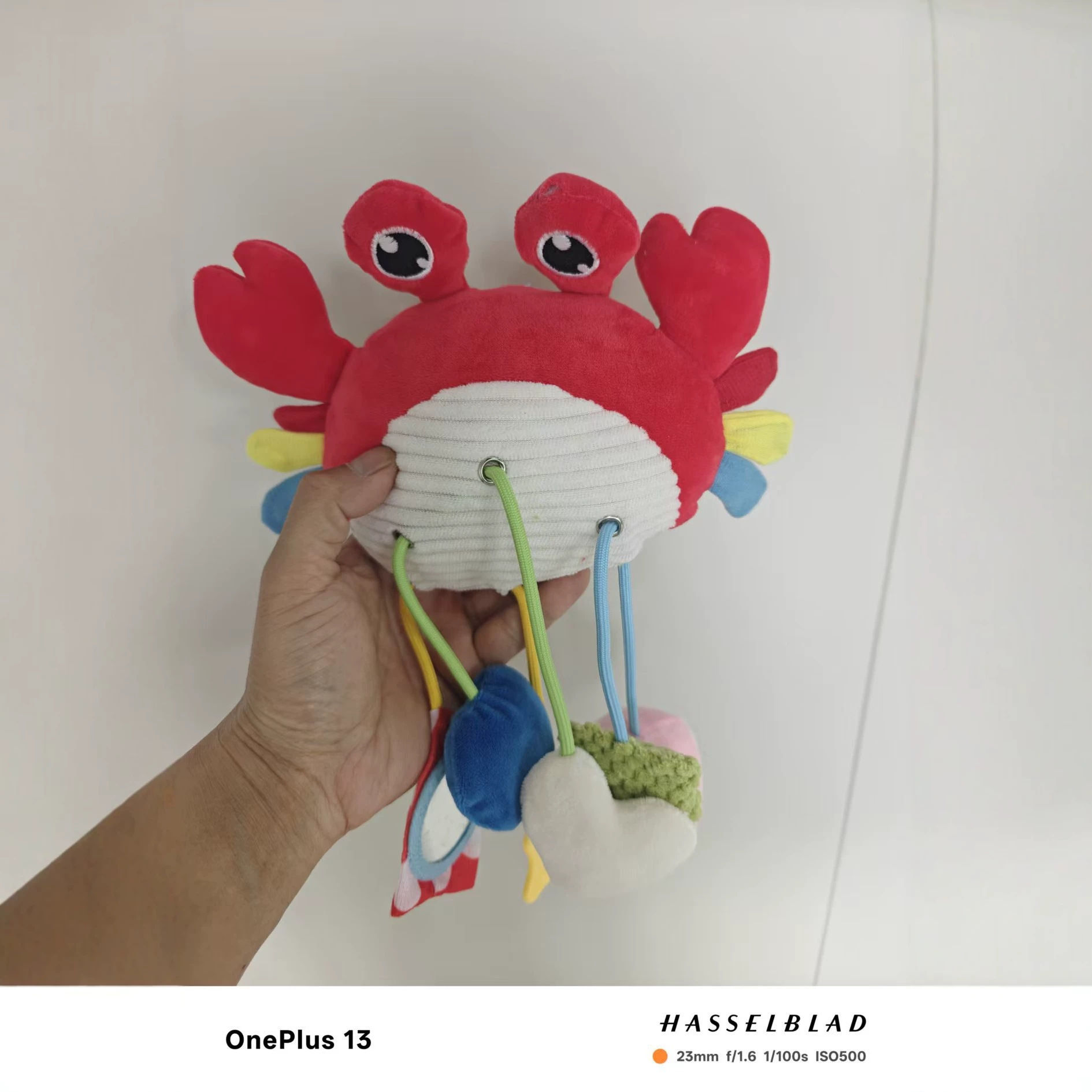 Crab Pull and Pull Fun Baby Toy Pendant Rattle Bed Bell Soothing Doll Grasping Interactive Educational Toy