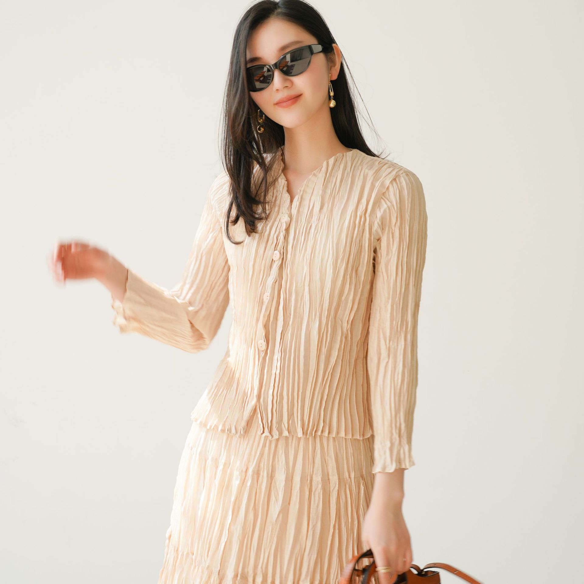 Department store quality 2024 Autumn/Spring new style Miyake pleated pure handmade pleats fresh and sweet high-end coat and skirt set
