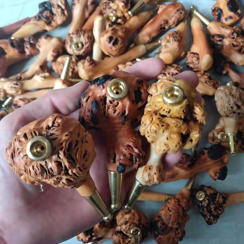 Manufacturer Yunnan Camellia Wood Black Fruit Wood Handle Mini Cigarette Holder Pipe Personalized Wooden Tree Tumor Wooden Crafts