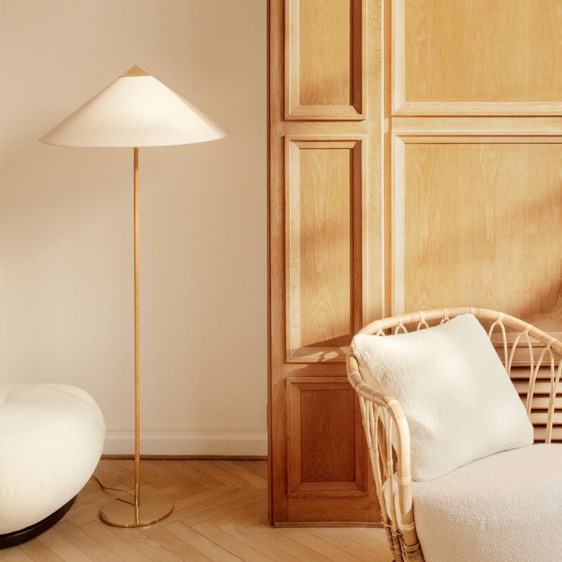 Danish GUBI9602 Living Room Bedroom Floor Lamp Retro Quiet Style Hat Middle Ancient Living Room Sofa Rattan Lamp