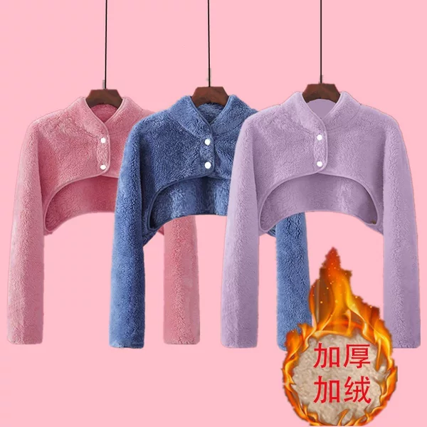 Warm flannel and coral fleece sleepwear for women, designed for autumn and winter, suitable for middle-aged and elderly women, and for postpartum mothers to protect their shoulders and necks during the confinement period. TYmy