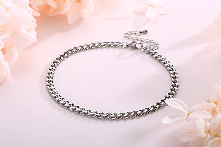 Fashion simple stainless steel Cuban chain anklet 18K gold female foot ornament wholesale