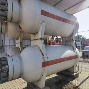 ���ݷe���s���wվ��ƿ�M  �ƿ����4130X ��ƿ����6  ˮ�� 552m&sup3;