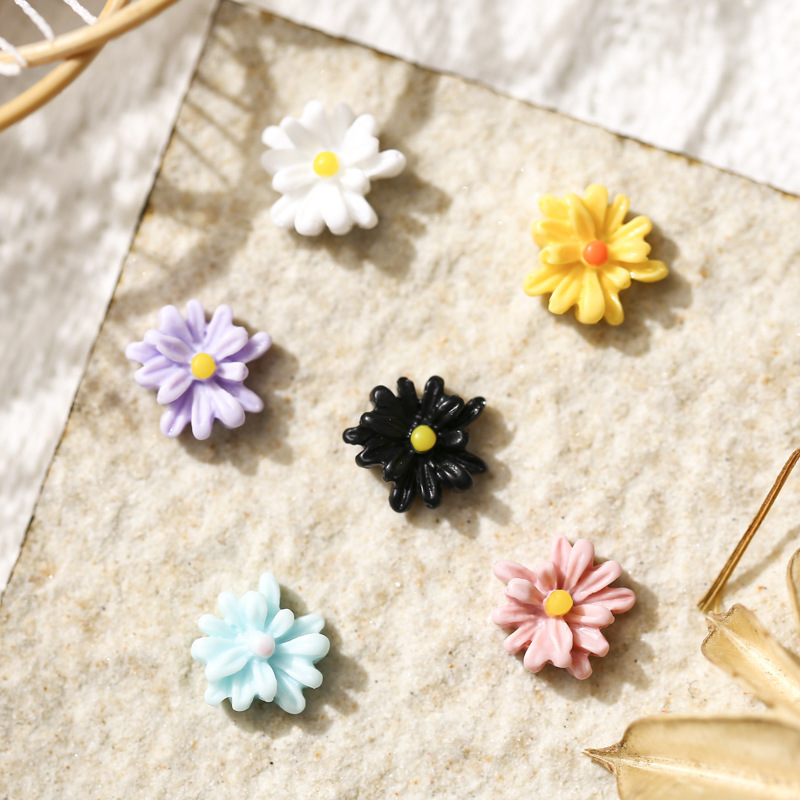 Daisy Smiley Sunflower Nail Art Colorful Cute Cartoon Jewelry Three-dimensional Painted Small Murakami Nail Resin