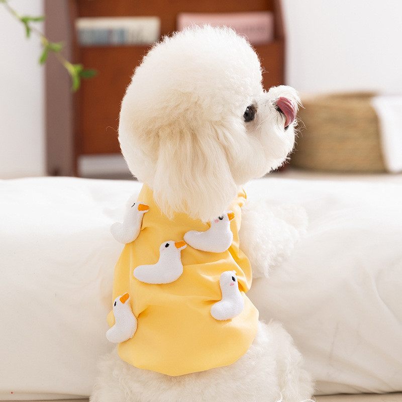 Primavera y verano perro gato de dibujos animados lindo perro hippie tridimensional pato pato vestido transpirable ropa para mascotas para perros pequeños y medianos