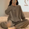 934-Gray Smiley