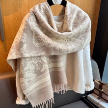 奶茶色动物森林加厚提花围巾女仿羊绒加大保暖披肩高级轻奢感围脖