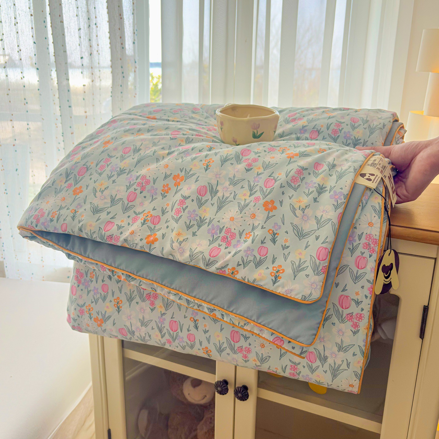 Class a Wrinkled Gauze Washed Cotton Summer Quilt, Thin Air-Conditioned Quilt, Machine Washable, Suitable for Student Dormitory, Single or Double Summer Quilt
