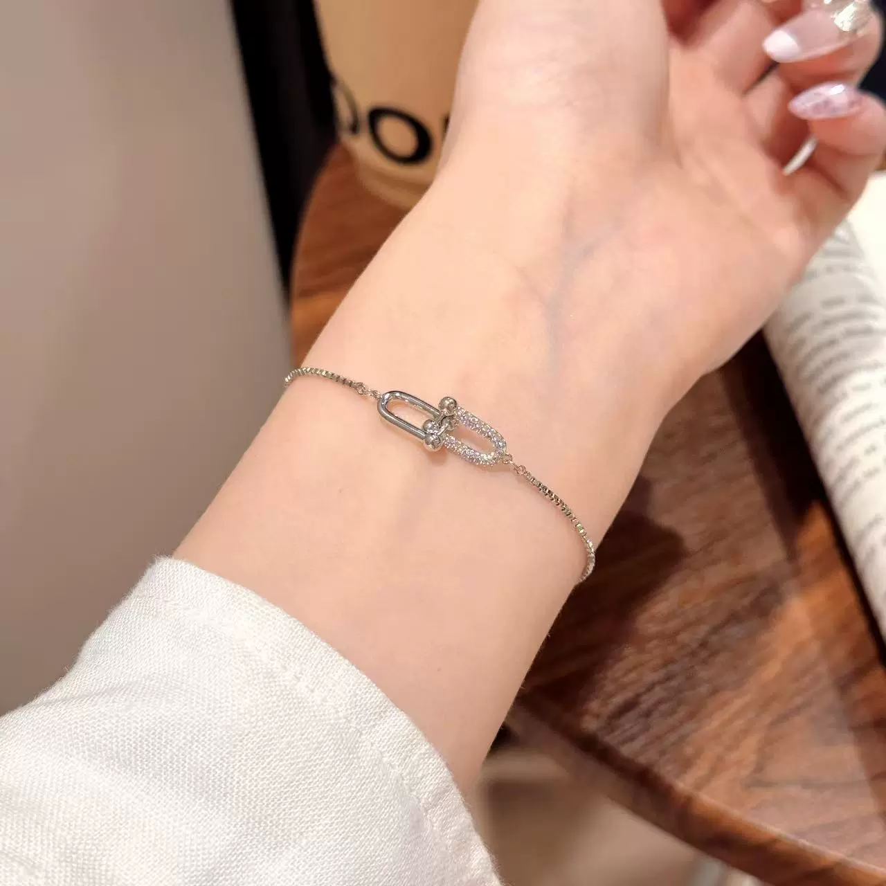 环环相扣手链简约轻奢小众高级感饰品精致个性时尚手饰女百搭手链