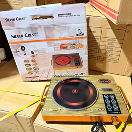 搅拌机;电压力锅;多士炉