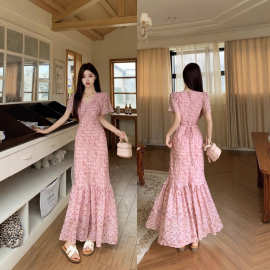 wxnh6989法式复古粉色波点显瘦连衣裙2025夏季气质优雅肌理感长裙