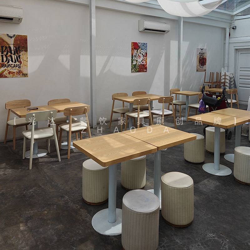 原木风咖啡店桌子工业风洽谈桌凳子奶茶店小圆桌简约网红商用桌椅|undefined