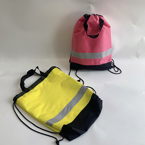 外贸出口600D牛津布带提手防水抽绳背袋反光条健身户外背袋