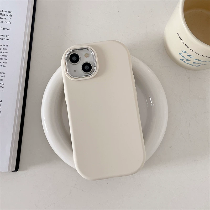 Чехол для телефона Apple iPhone 15 / 14 / 13 совместимый, мягкое матовое покрытие, защитное кольцо камеры