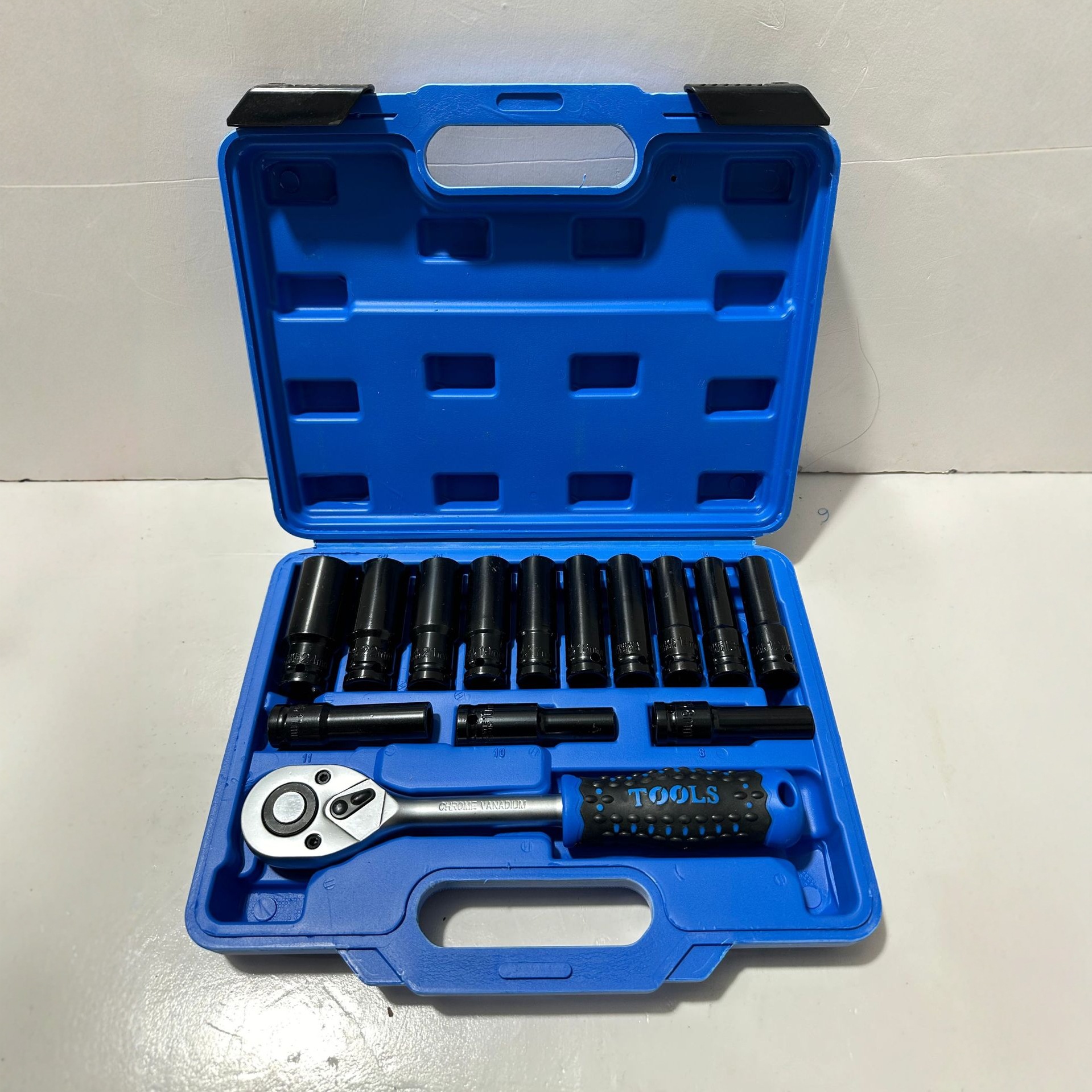 Manufacturer Wholesale Auto Repair Tool Set, Pneumatic 14-Piece, Bulk Discount, Multifunctional Auto Repair Tool Set