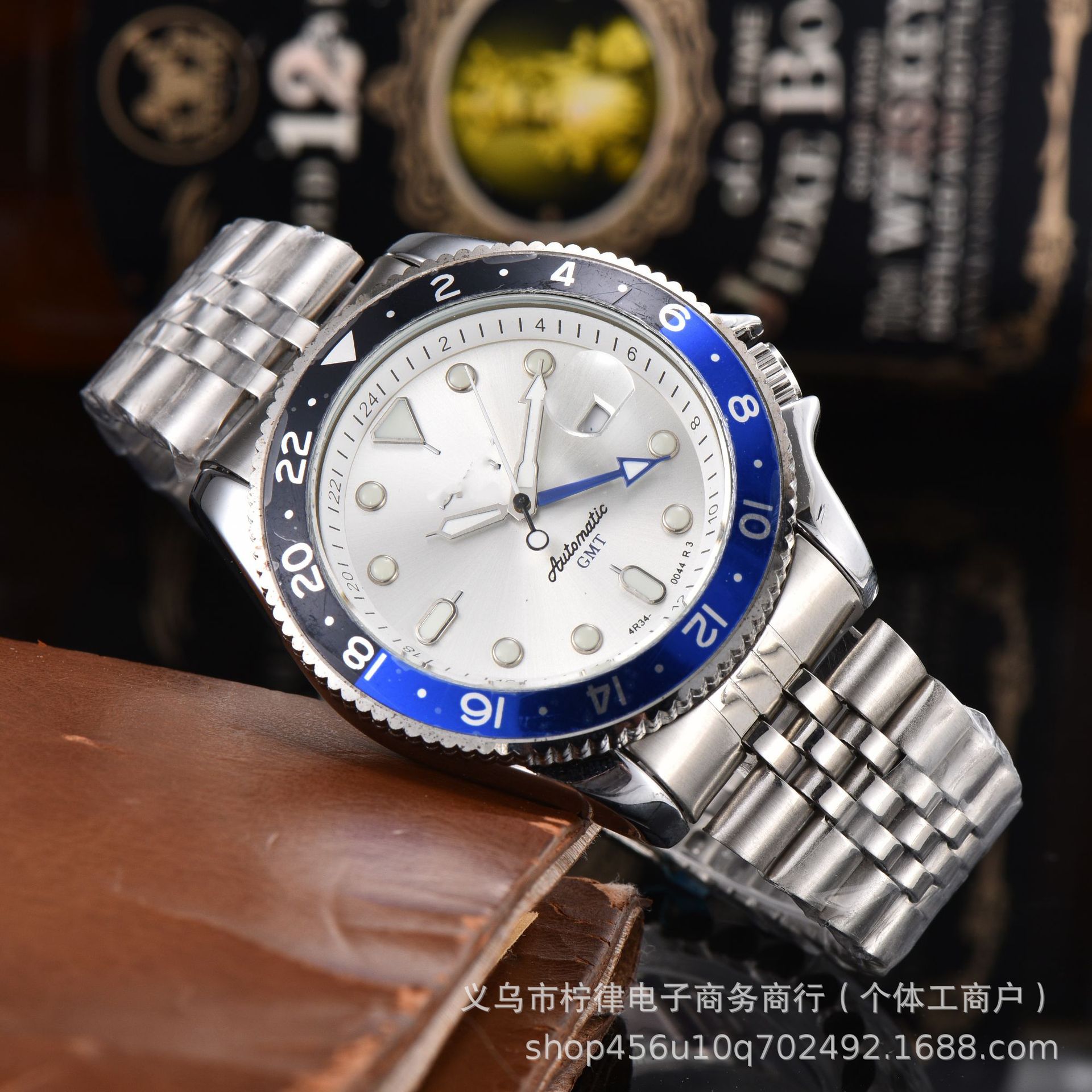 2025 Cross-Border Hot-Selling Round Ordinary Casual Five-Group Strap Fine Single Folding Buckle Business Men's Quartz Watch