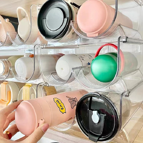 The desktop can be stacked with a U-shaped wine display rack, a refrigerator, a beverage storage rack, a water cup holder, and a transparent insulated cup holder.