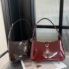ショルダーバッグ レトロ PU テクスチャー 光沢 カジュアル 脇バッグ 中古 ハンドバッグ 通勤 シンプル 大容量 バッグ