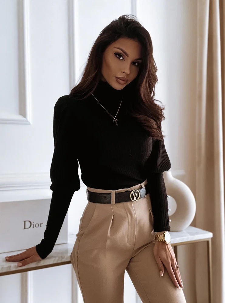 Pullover Image 19