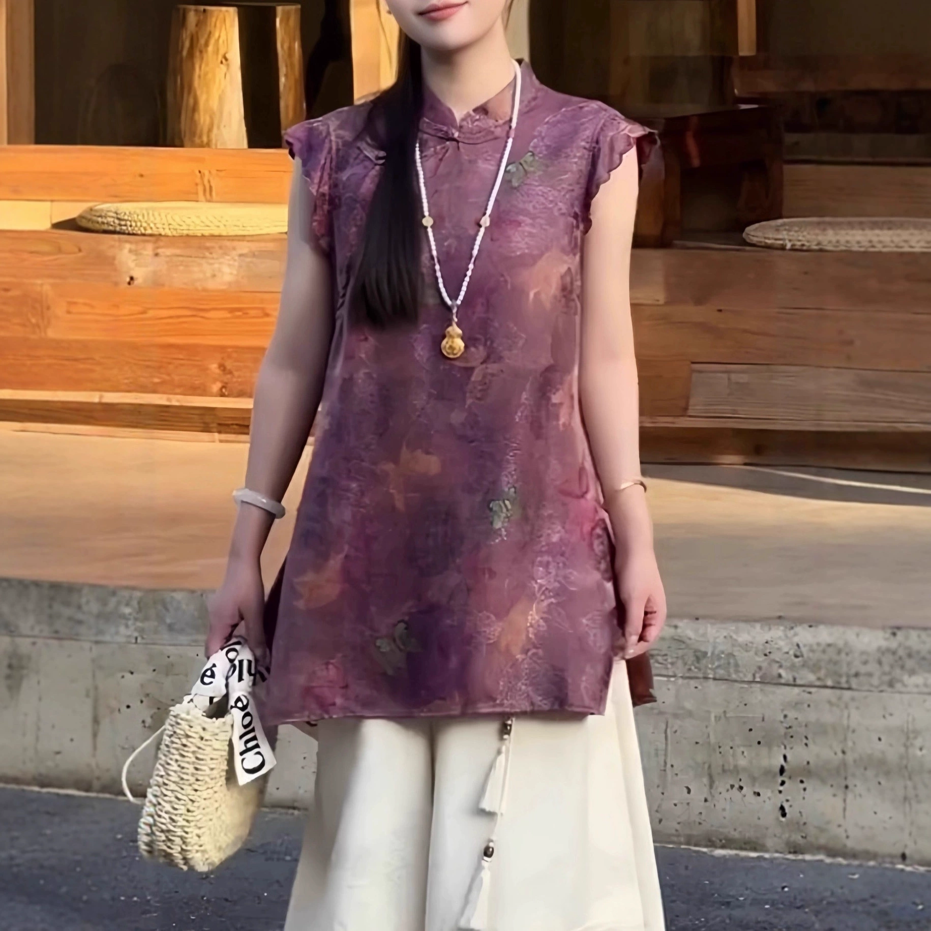 Летний новый стильный жаккардовый топ средней длины с воротником-стойкой, новая классическая и элегантная рубашка в национальном стиле в китайском стиле с пряжкой в ​​стиле ретро.