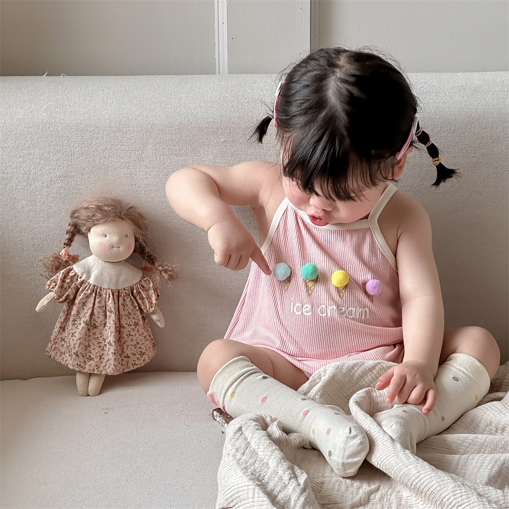 Ropa de bebé estilo de verano 0-2 años de edad, cabestrillo de bebé, mameluco triangular, traje de escalada, estilo delgado, tipo A, ropa de casa, ropa de pedo