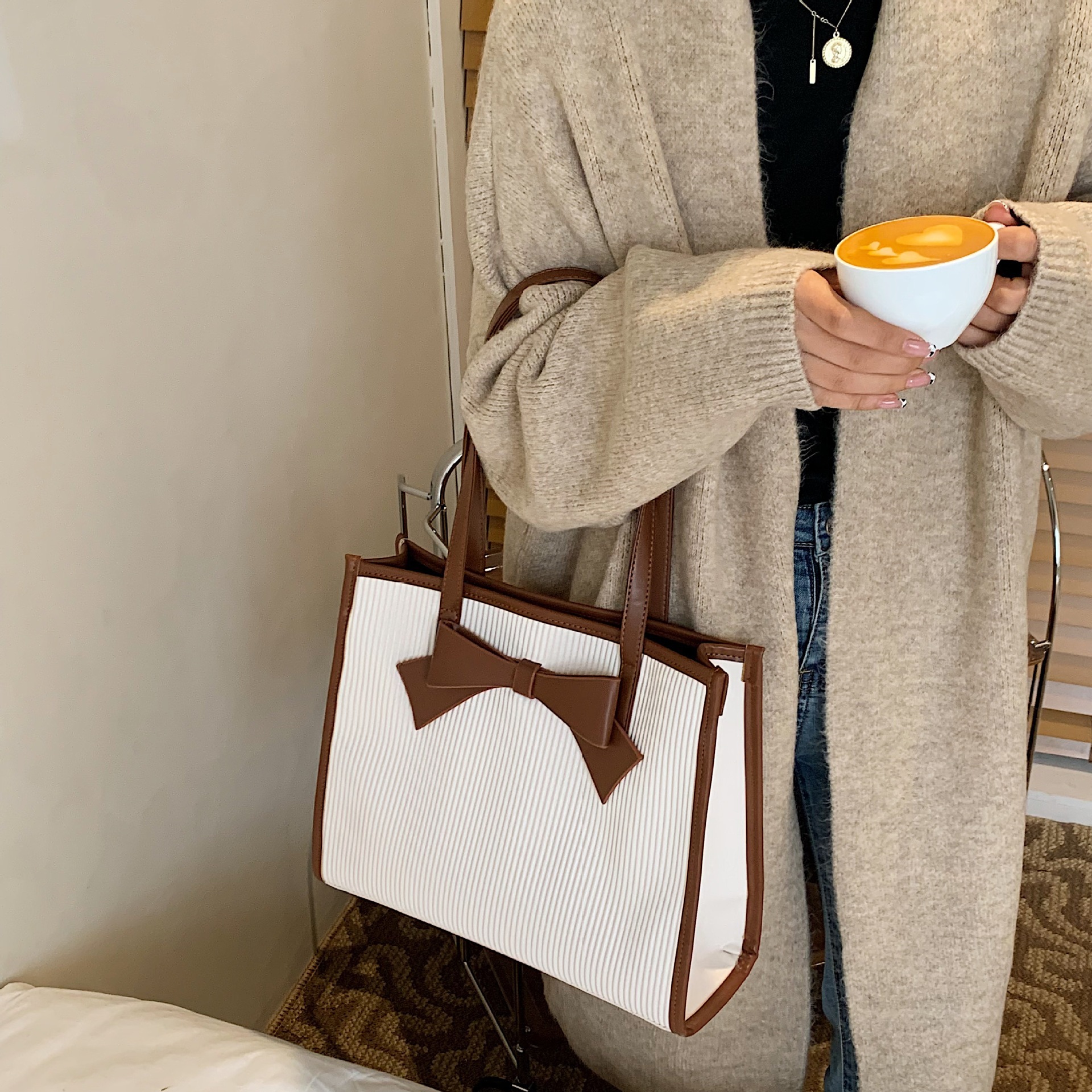 Este año, bolsas populares para mujeres verano 2024 nueva moda, bolsas de hombro, bolsas de viaje, bolsas de mano, bolsas de mano, bolsas de mano, bolsas de mano