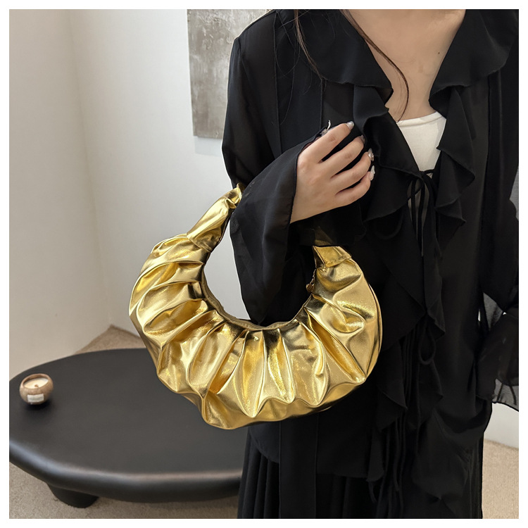 2024 neue plissierte runde Handtasche, vielseitige, modische Unterarm-Nischen-Design-High-End-Damentasche_voghion.com