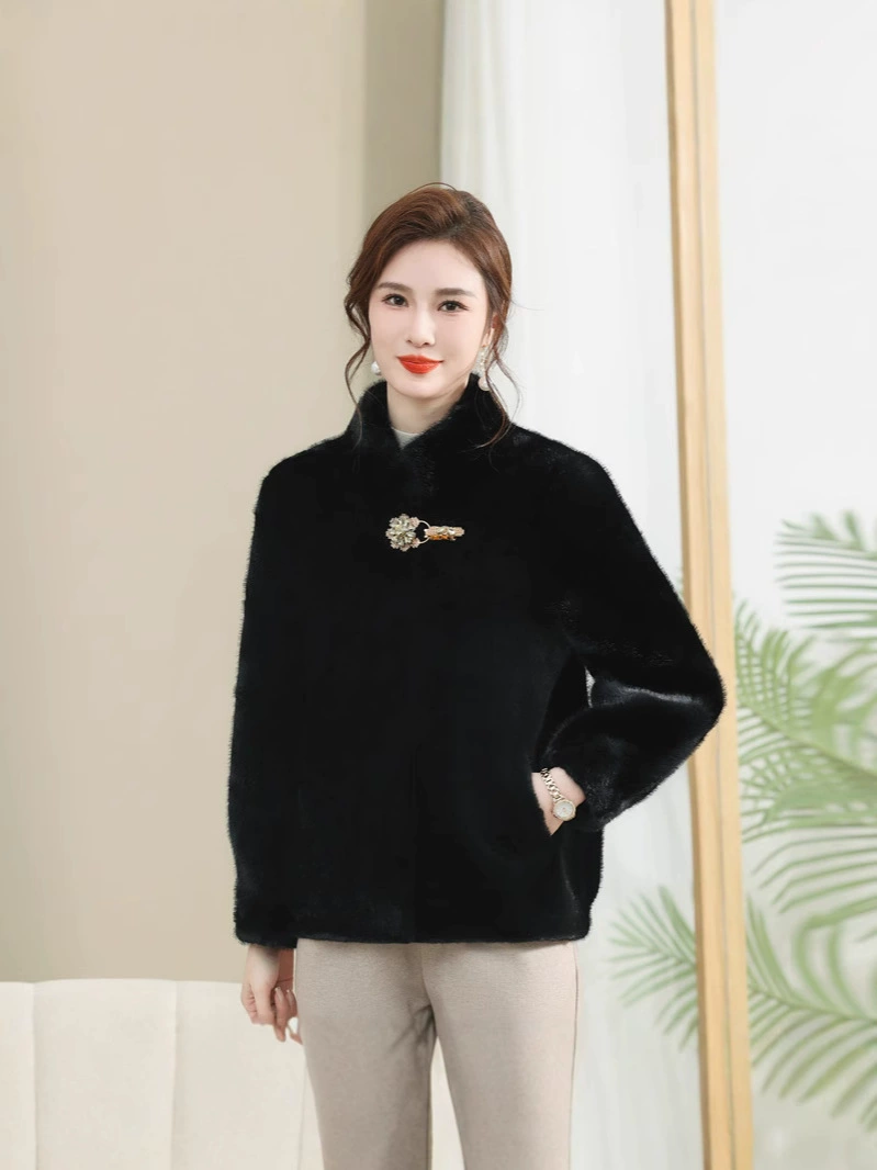 Velvet short capacious down jacket, plus size, for middle age