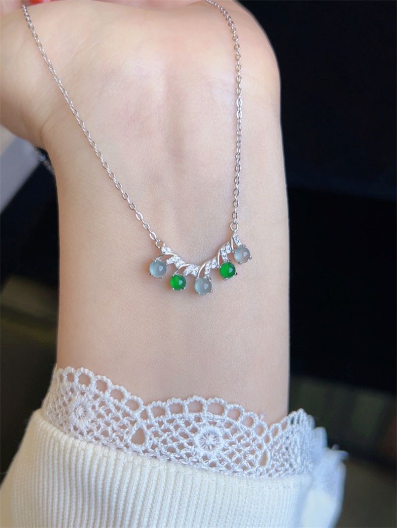Vòng cổ ngọc bích tự nhiên bạc 925 mạ vàng mặt hồ lô phong thủy chi tiết 5