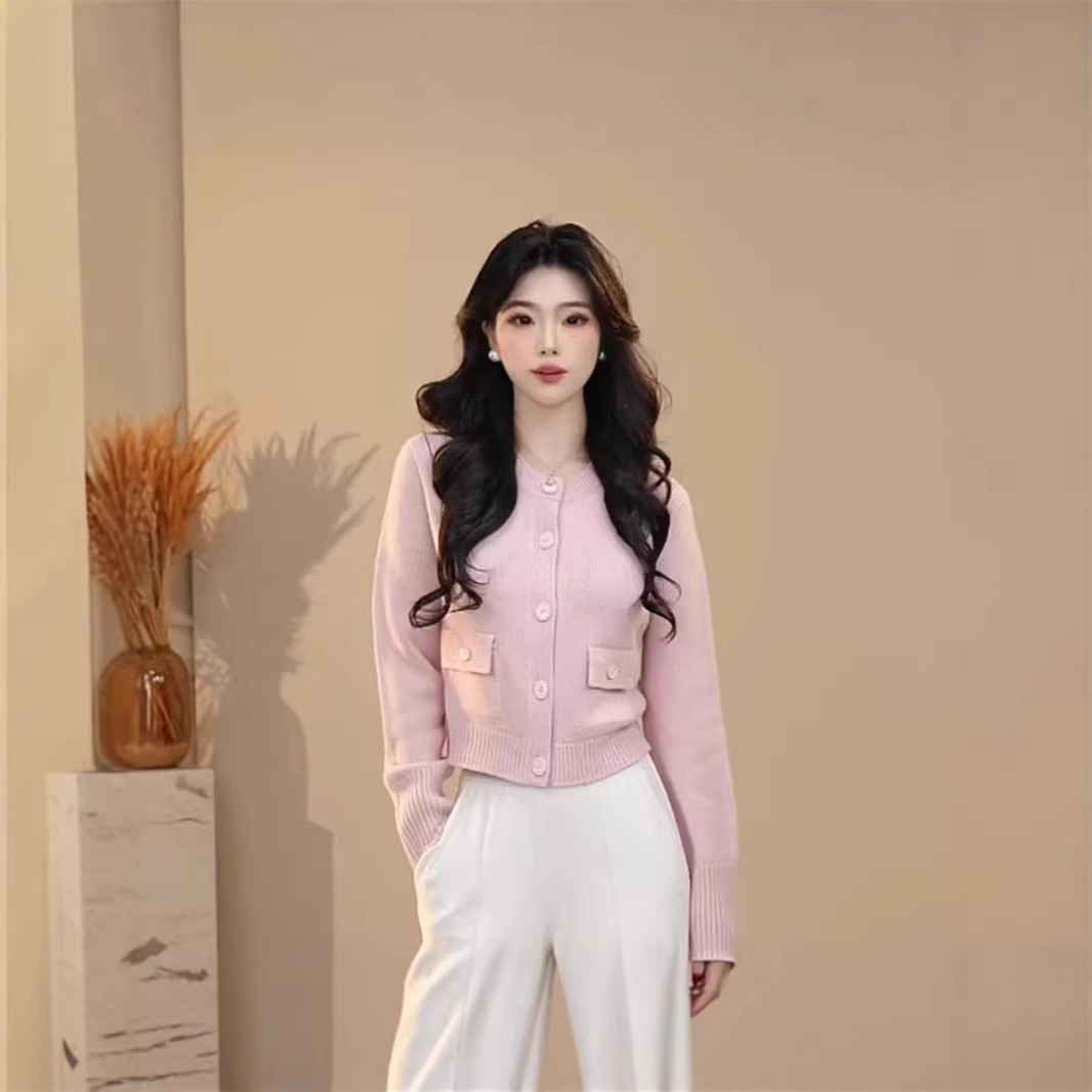 Áo len cổ tròn ngắn tay dệt kim len cừu phong cách đơn giản — Xanh lá cây nhạtcolor chi tiết 3