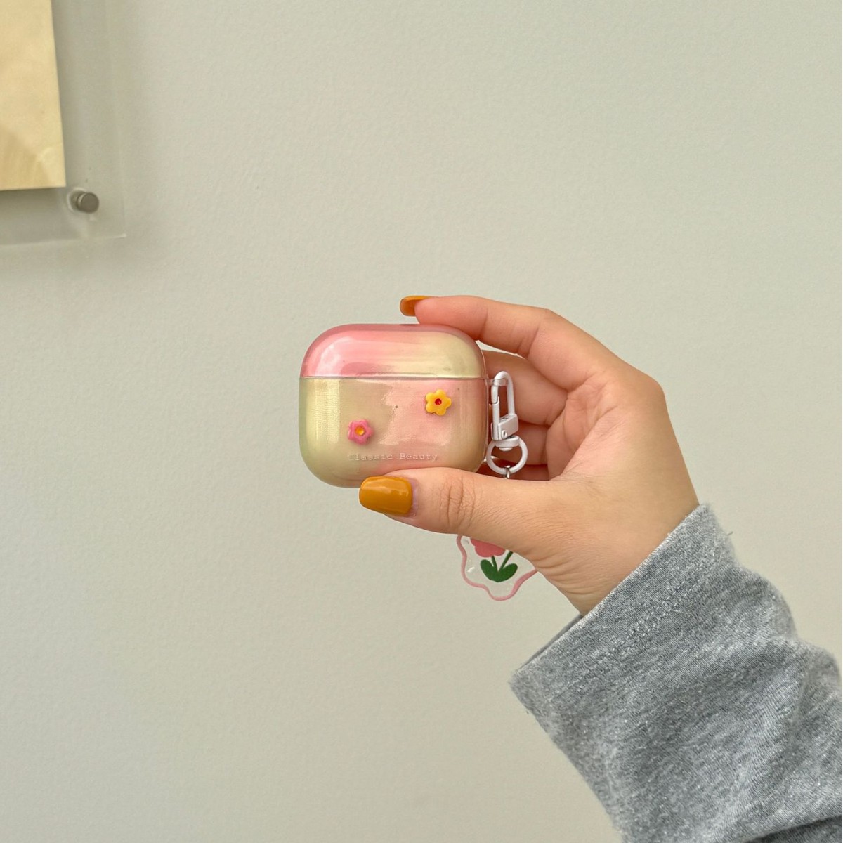 Pequeña mancha rosa y amarilla semitransparente para auriculares AirpodsPro2 nueva generación 3/4 flores airpods nueva 1/2