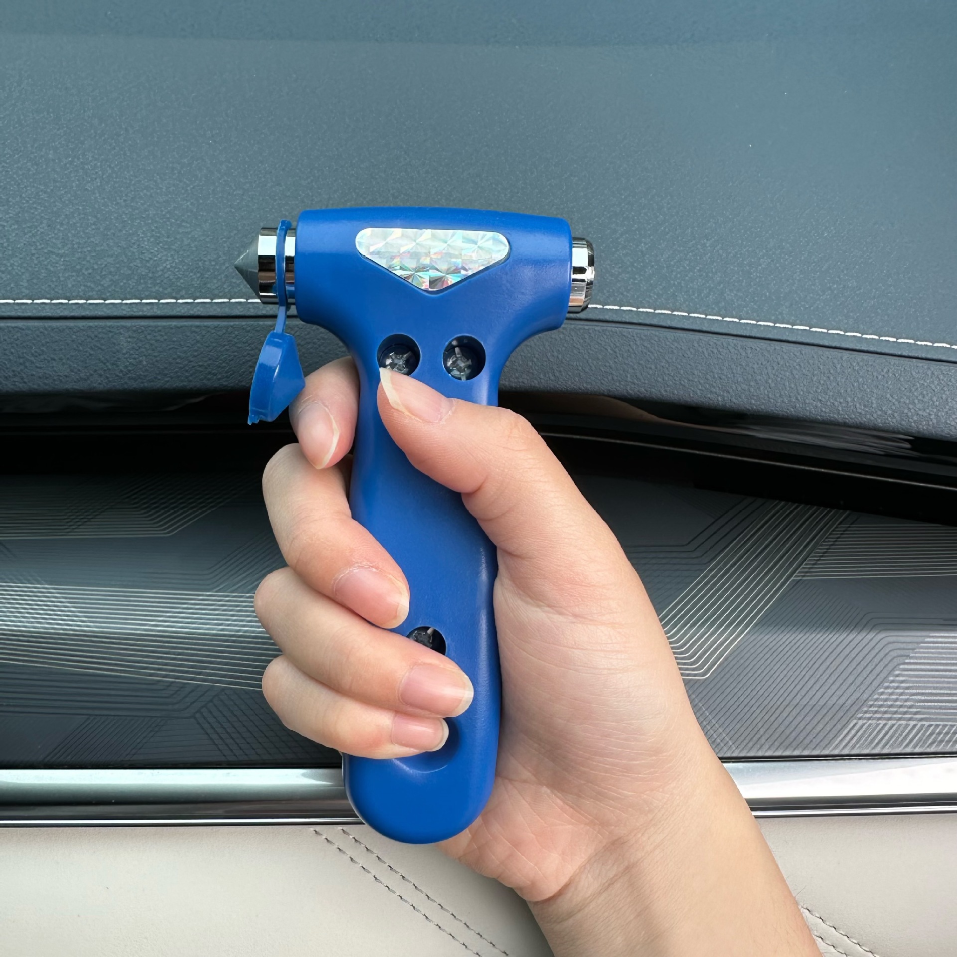 Car Safety Hammer, Window-Breaking Self-Driving Emergency Tool, Multi-Functional Two-In-One Solid Fire Escape-Breaking Life-Saving Hammer