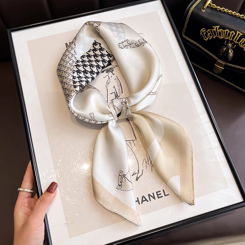 Bufanda de seda a rayas en blanco y negro para mujer primavera y otoño con una pequeña camisa cuadrada protector de cuello babero profesional bufanda de gasa fina