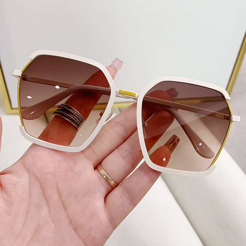 Gafas de sol avanzadas estilo INS para gafas de sol de moda para mujer, protección solar UV, gafas de moda_voghion.com