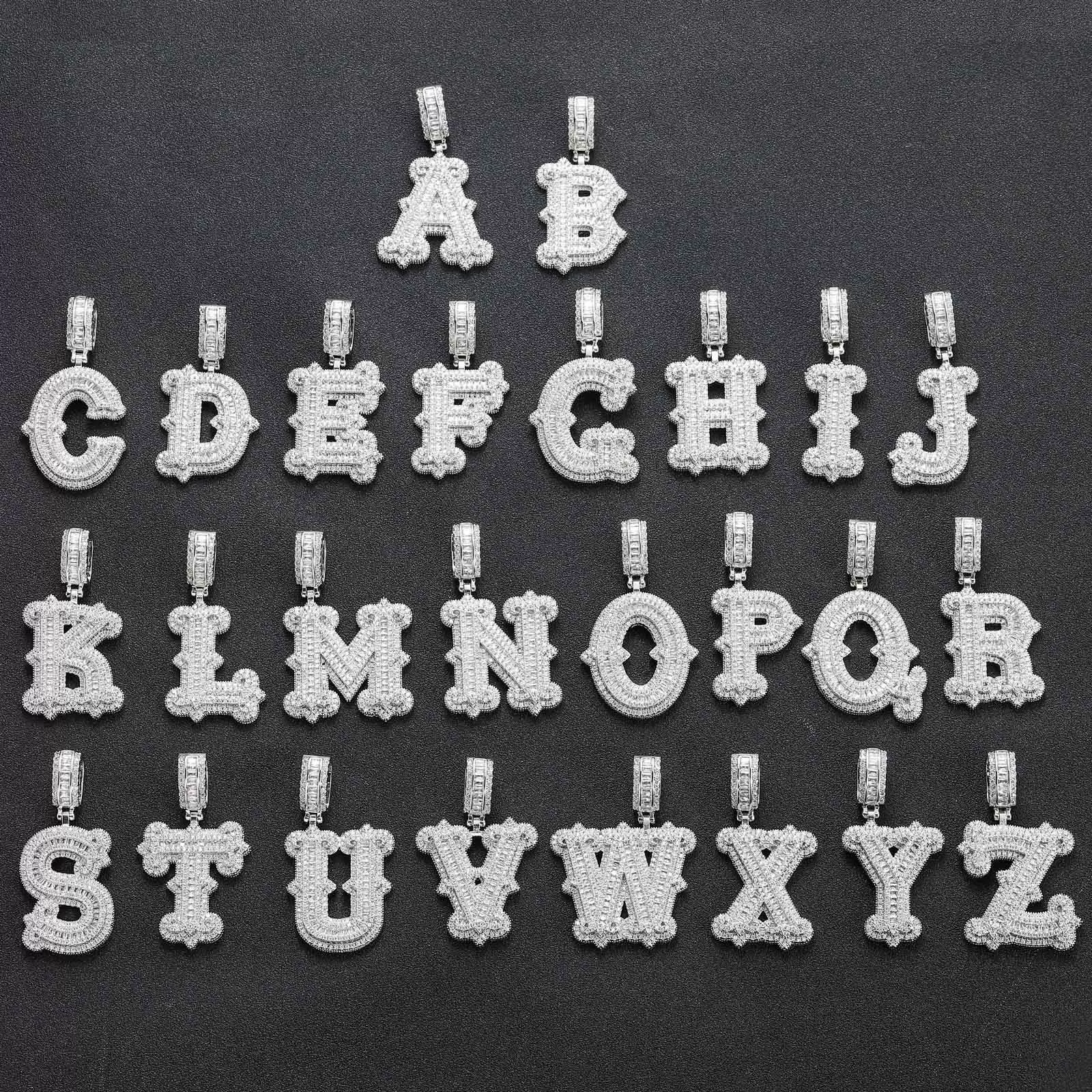 嘻哈项链字母吊坠满钻带刺冰糖云纹字母个性时尚英文字母嘻哈配饰