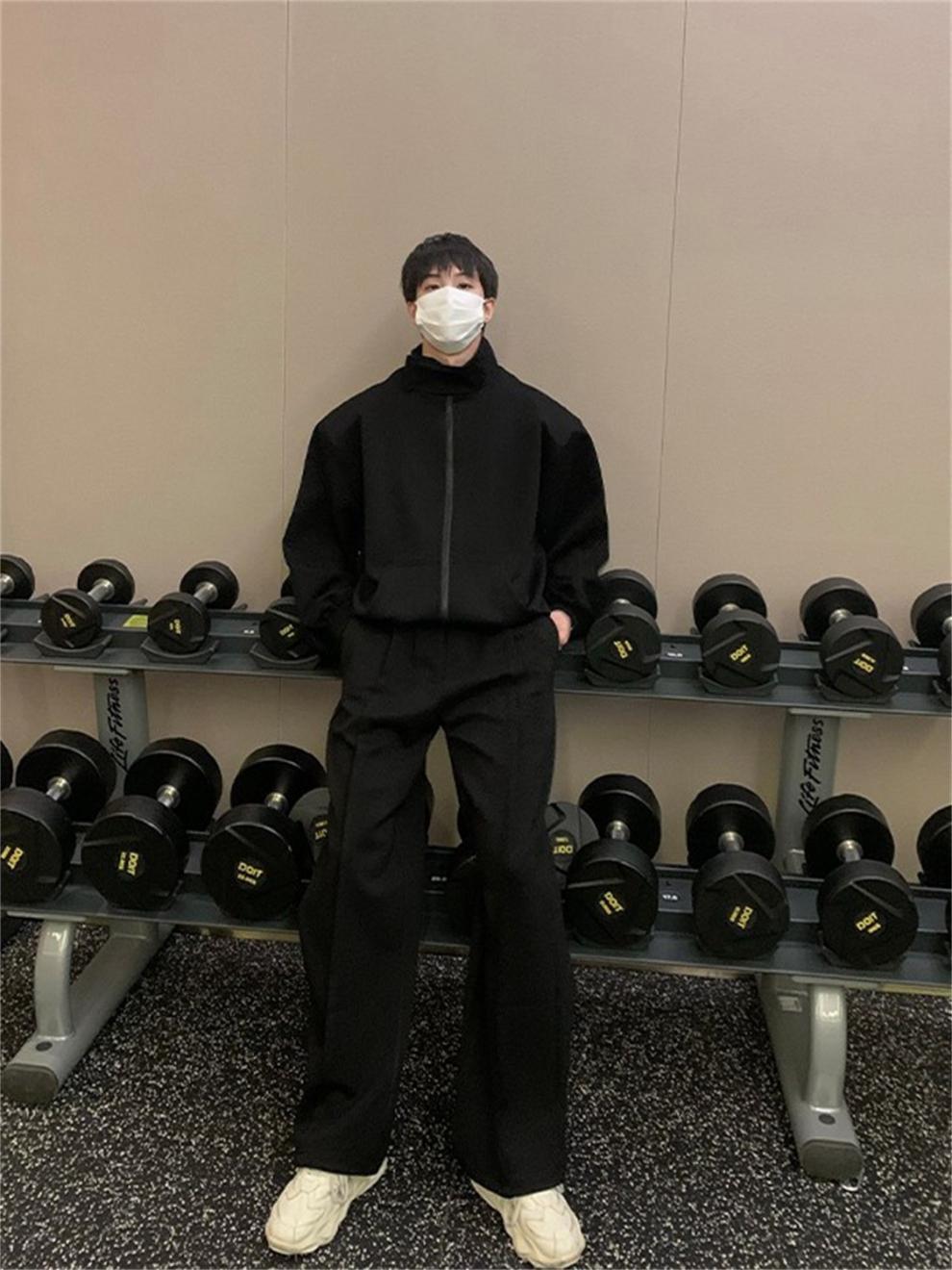 Casual herr sportset i koreansk stil med axelvaddering_voghion.com