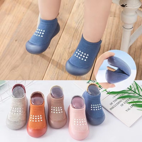 Baby first step shoes Spring and Autumn Soft Sole Boys and Girls Baby Shoes Anti-Slip Floor Shoes 1 Year 10 Months Infants' Shoes and Socks